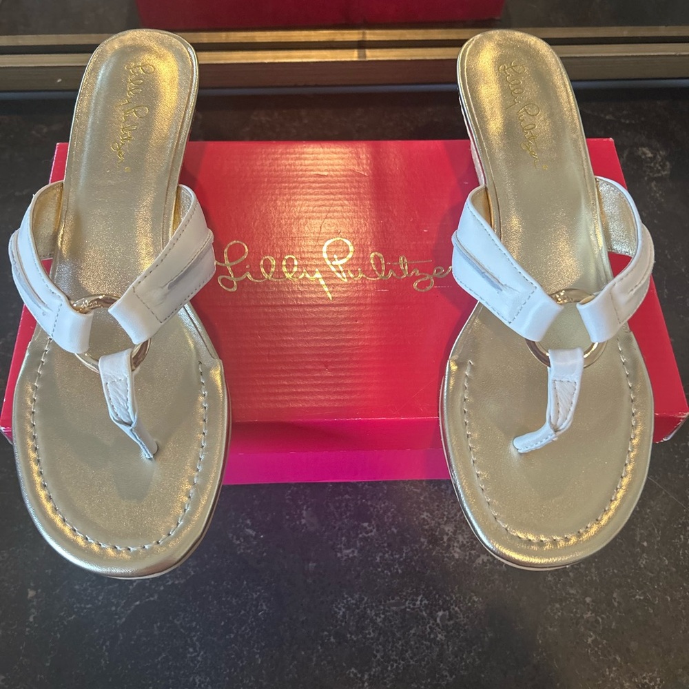 Lily Pulitzer Wedge Shoes Sandals Sz8  Resort white LK New $45